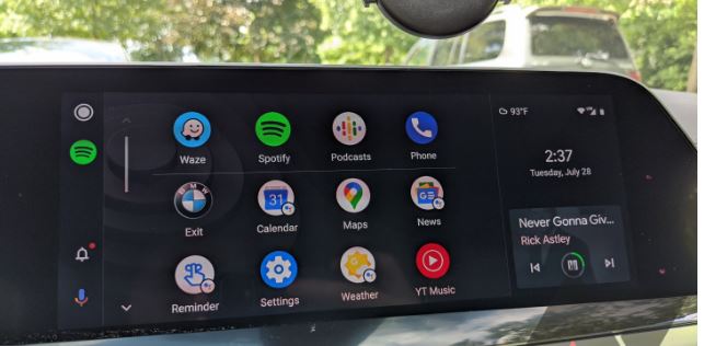 Android 10 pushes Android Auto to over a billion Play Store installs